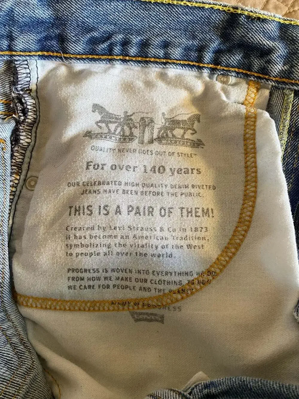 Levi's 517 Bootcut Jeans Medium Wash Denim Size 32x36